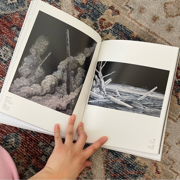 DANIEL ARSHAM SELF TITLED ART COFFEE TABLE BOOK - Picture 3 of 9